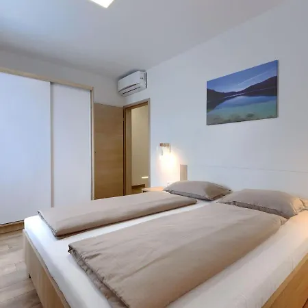 Feriehus Dora By Interhome *