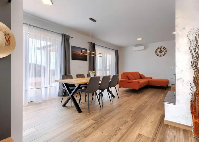 Holiday home Dora By Interhome *