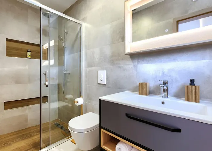 Dora By Interhome Pula