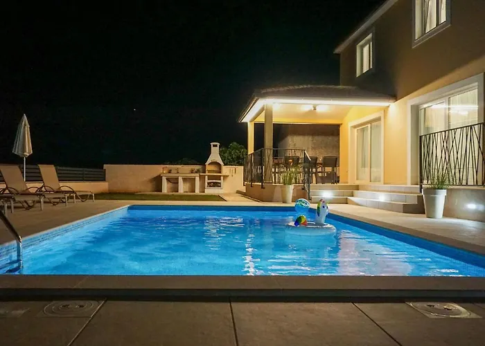 Dora By Interhome *