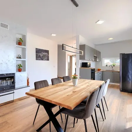 Dora By Interhome 펜션 풀라